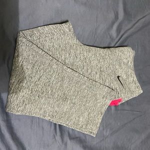 Nike crop leggings